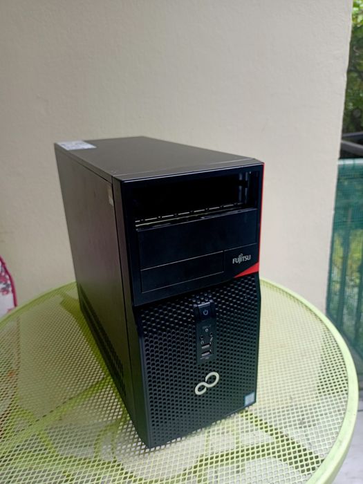 Komputer Fujitsu Esprimo P556 MT i5-6400 4x2.7GHz bez RAM DDR4 i dysku Wrocław, sprawny w 100%