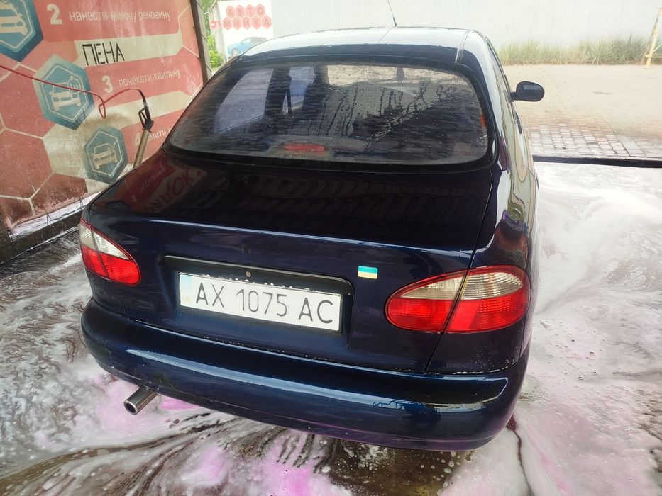 Продам гарний автомобіль сенс