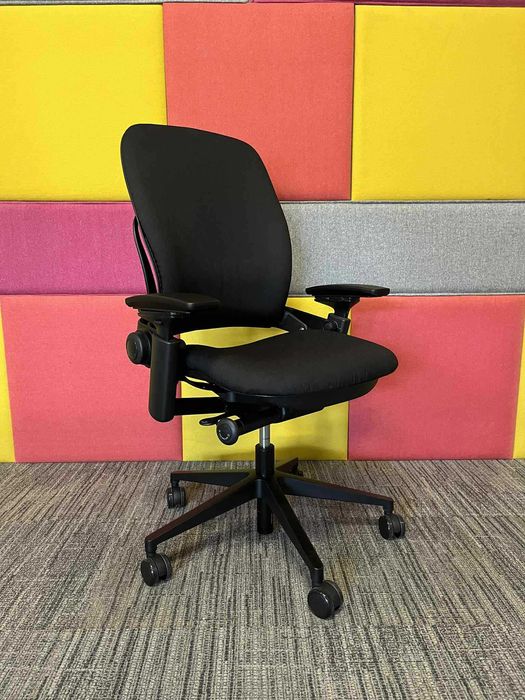 Fotel biurowy ergonomiczny Steelcase Leap V2 - wysyłka GRATIS