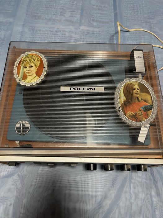 Програвач для вінілових платівок Россия 321