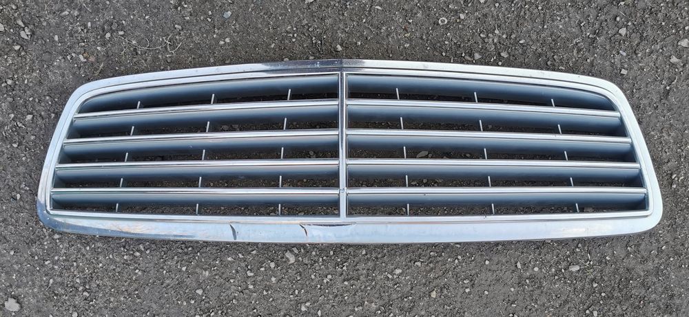 Atrapa mercedes w 203 elegance