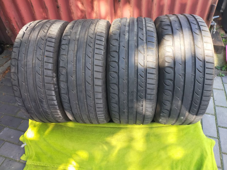 225/45R17 ,rocznik 2024