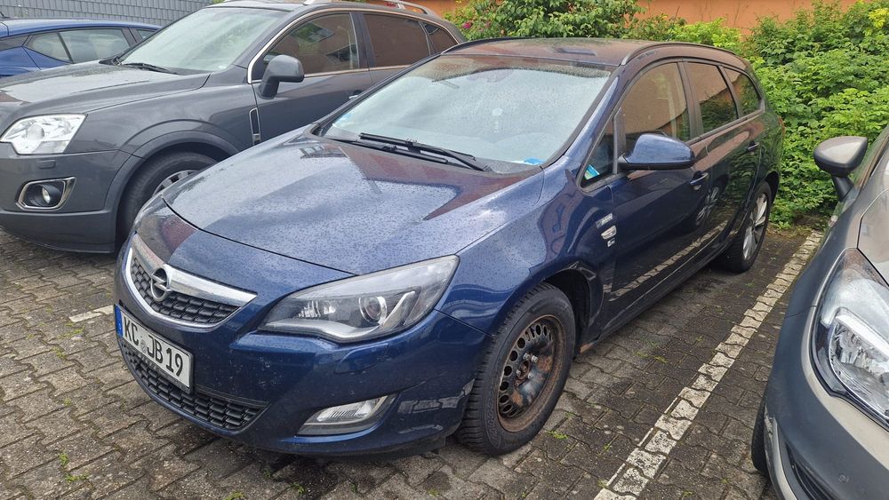 Zderzak Maska Lampy Xenon Opel Astr J