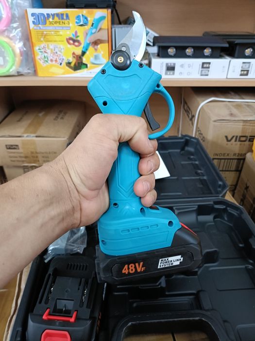 Секатор акумуляторний 2 акб ‼️ Сікатор Сучкоріз Гілкоріз Ножиці АКБ