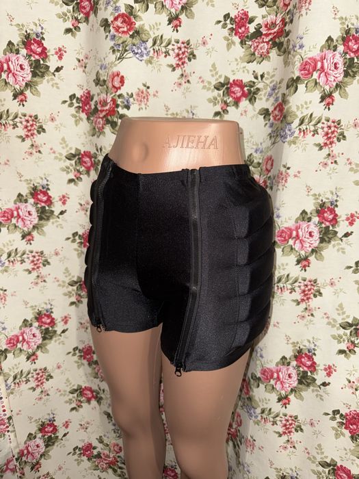 Захист для фігурного катання. Захисні шорти для фігурного катання