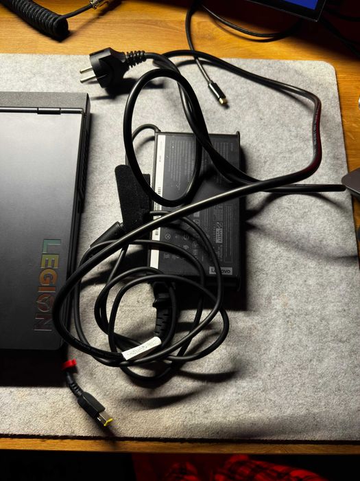 Lenovo Legion 5 i7 16gb ram rtx60