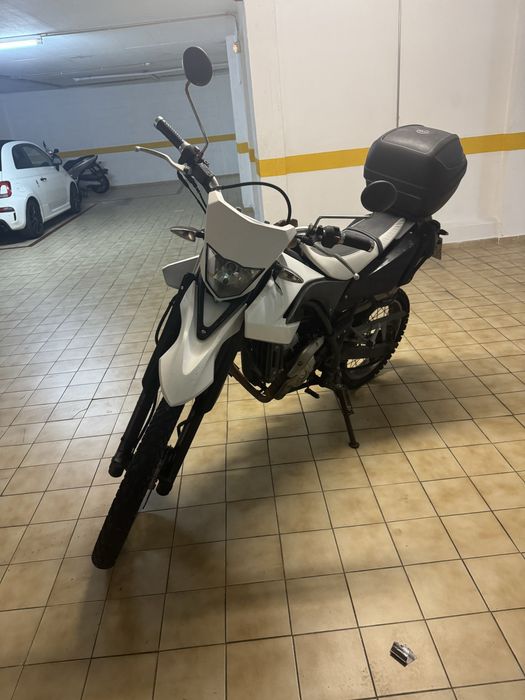 Yamaha WR 125 R