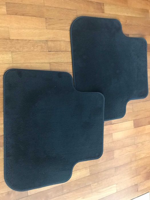 Complete set of OEM Mats for Audi Q3 2019