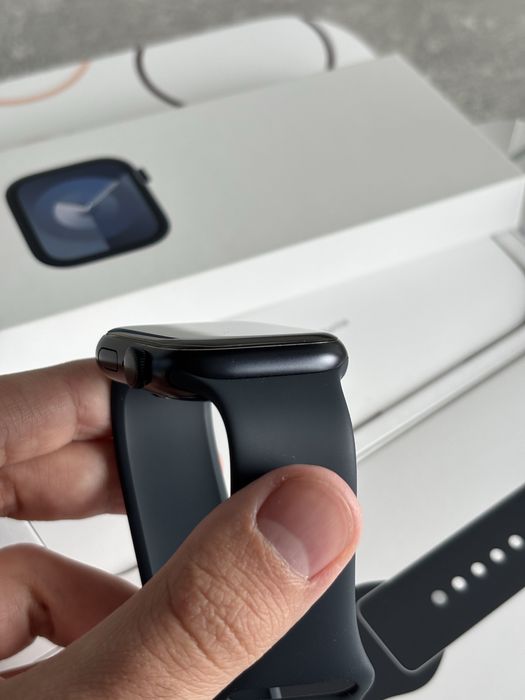 Apple Watch 9 45mm Midnight  Стан нового / 100% акумулятор