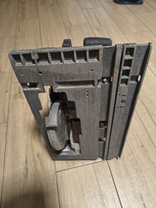 Pilarka Tarczowa Milwaukee M18 FCSG66