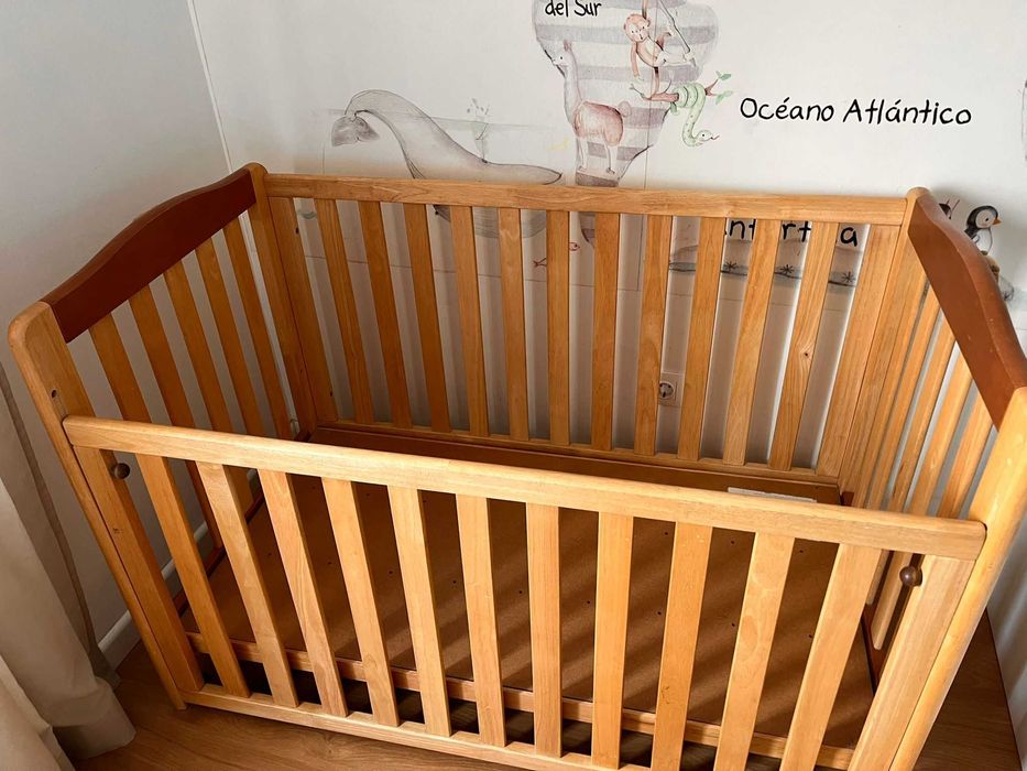 Cama grades pinho maciço, ótimo estado