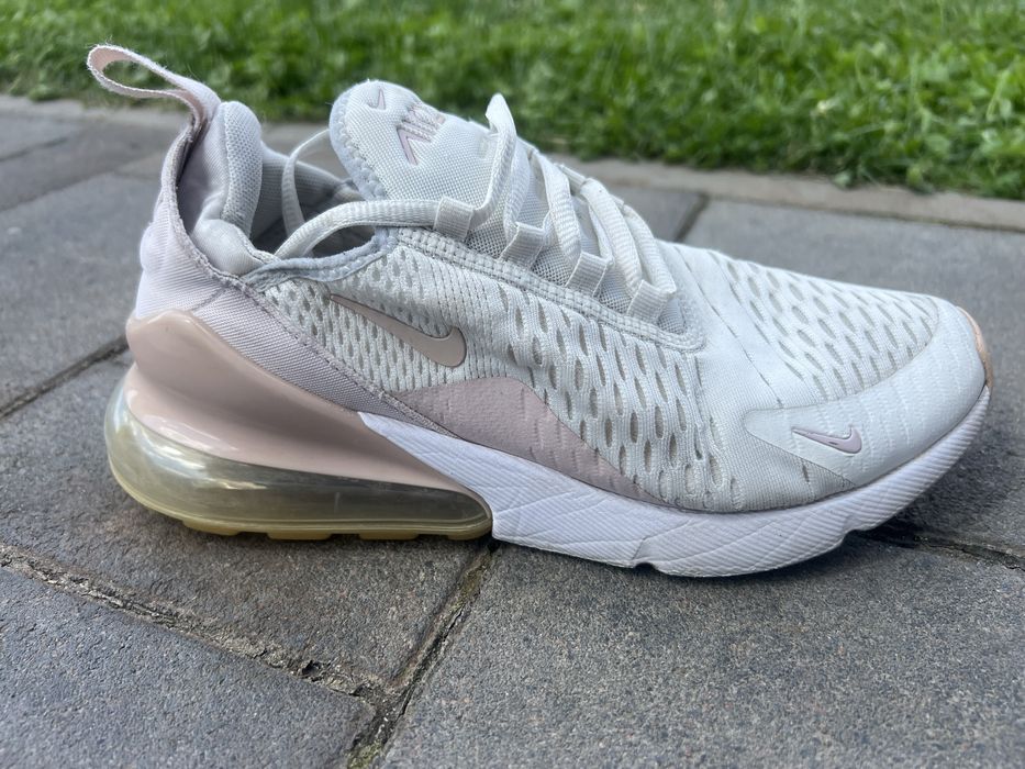 Дуже стльні жіночі крлсівки nike air 27c
