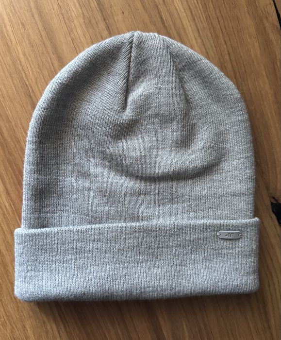 4F czapka zimowa beanie uniseks one size szara NOWA bez metek