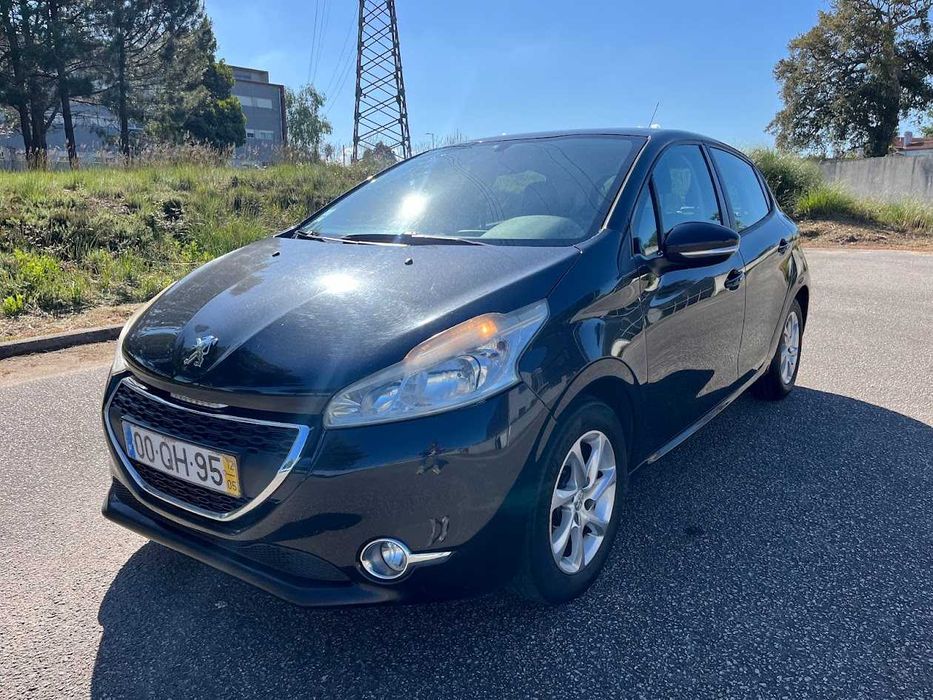Peugeot 208 1.4 HDI 212 mil klm