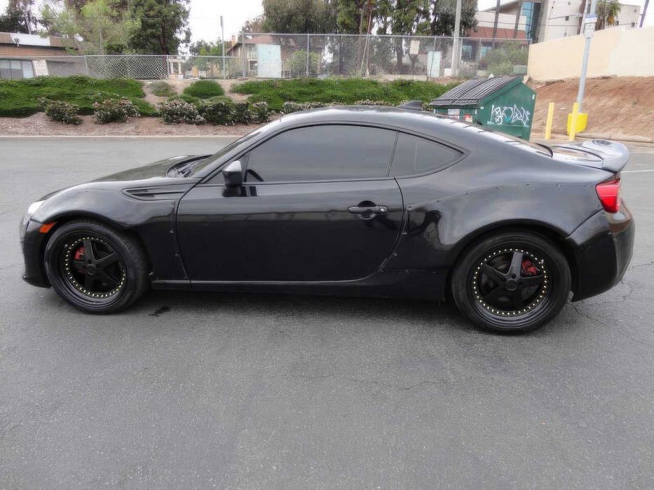 Toyota GR86      2018