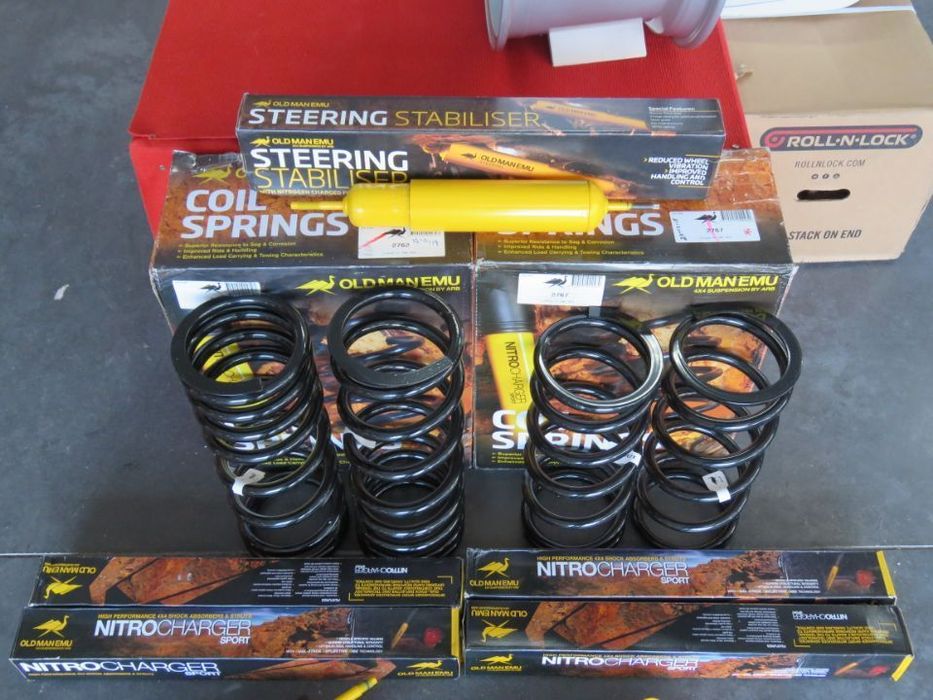 Kit suspensão OLD MAN EMU Land Rover Discovery +5