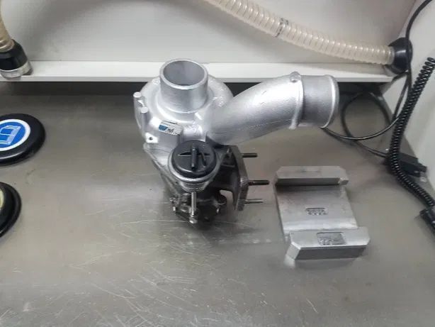 Turbina TurboSprężarka Nissan Interstar Master Trafic 2.2 dCi 90 KM