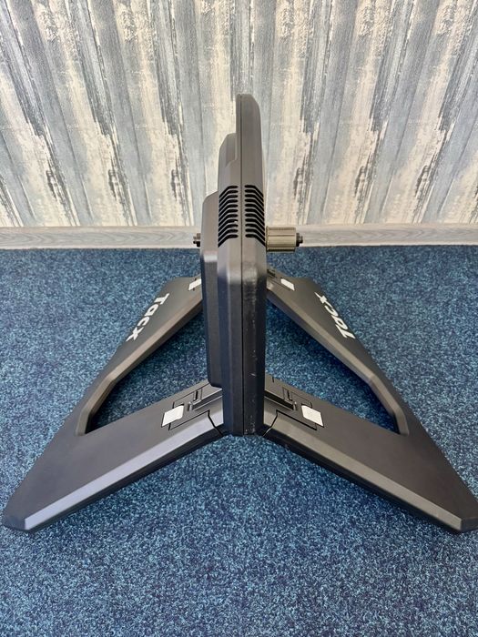 Tacx Neo велостанок