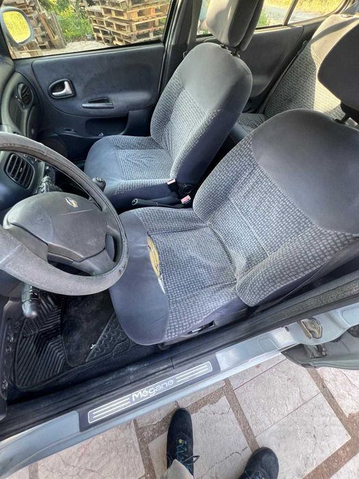 Renault megane 1.9dti fiável e econmico pronto a andar