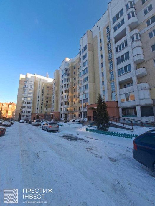 Продаж 2 кімнатної квартири по вулиці Йови