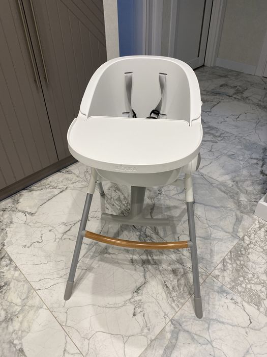 Стільчик для годування  Beaba