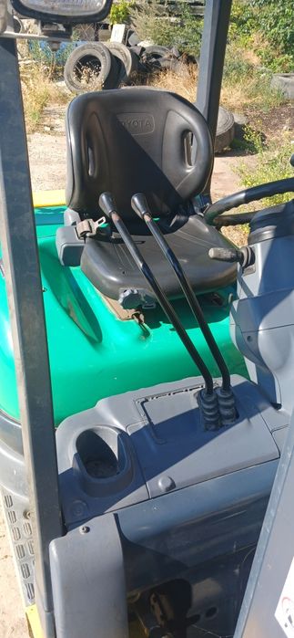 Продам погрузчик Komatsu FD 15