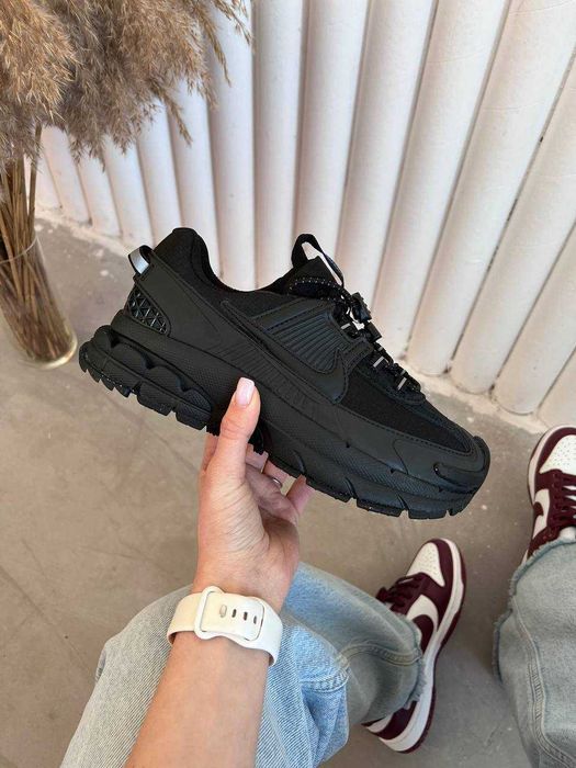 Кросівки Nike Zoom Vomero Roam Summit Black premium