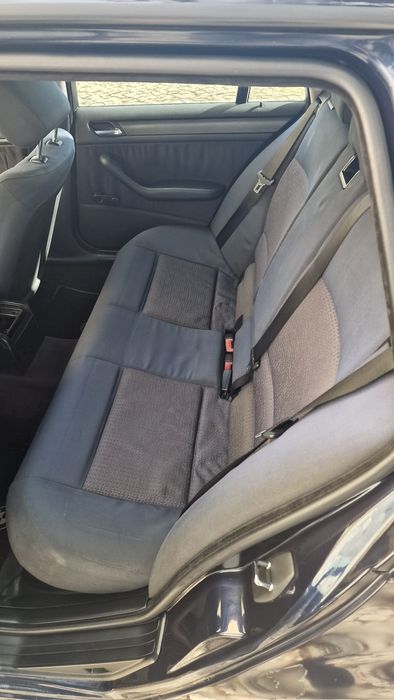 Bmw 320d touring 150cv Reservado