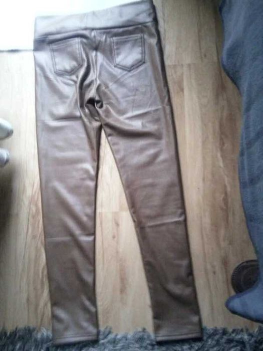 Nowe skórzane spodnie roz. M/L