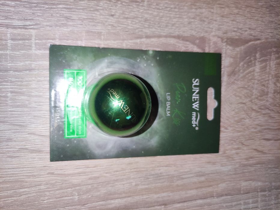 Sunew med Pear kiss Lip Balm – balsam do ust o zapachu gruszki