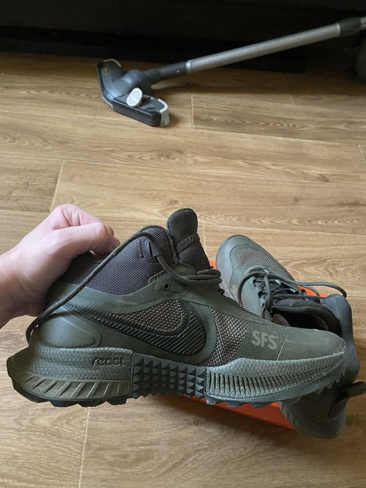 Кросовки ботинки Nike