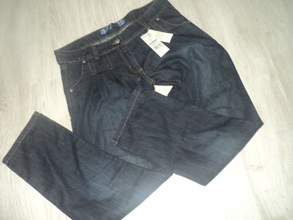 nowe jeansy Cherokee