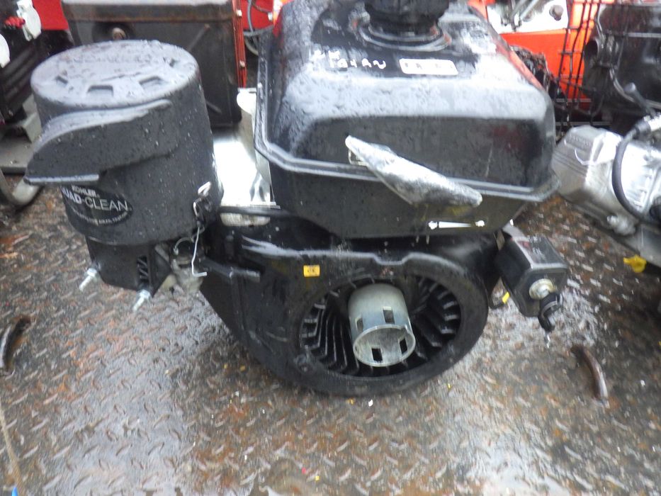 Silnik Spalinowy Duzy  Mocny Przemyslowy KOHLER +Briggs&stratton