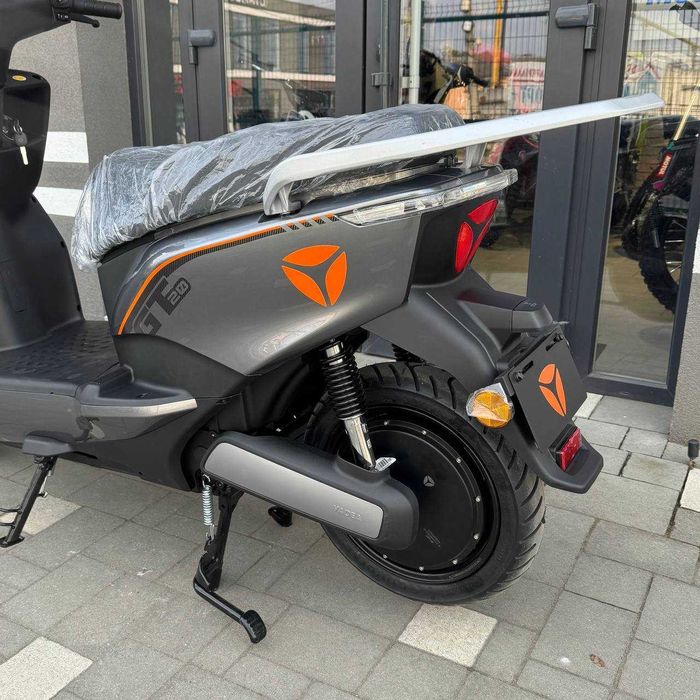 Електроскутер Yadea GT20 2400W 72V/25Ah, 12/12, графенові, доставка