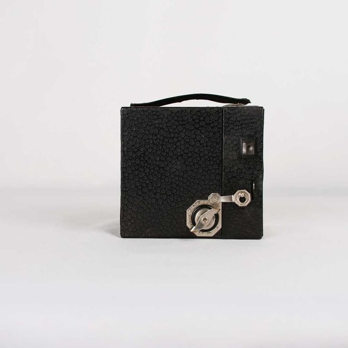 Máquina fotográfica Kodak Beau Brownie Nº2