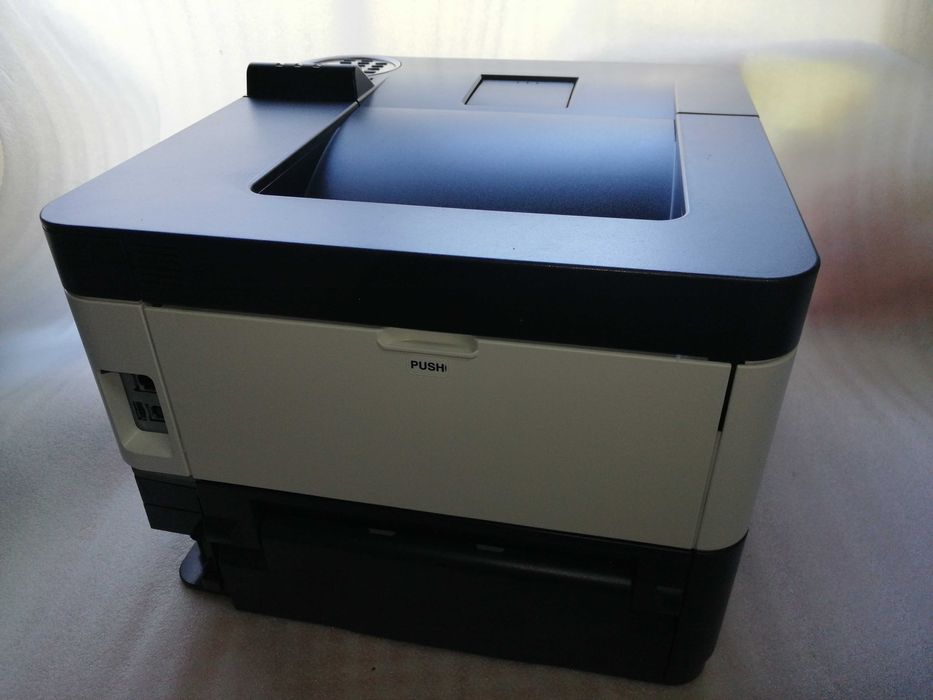 Kyocera FS-2100DN Laser Printer64752337463553122