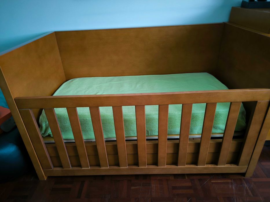 Cama de bebé / criança