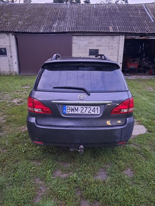 Toyota Avensis Verso 2.0D 2003