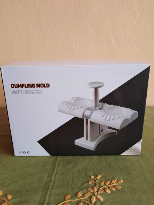 Maszynka do pierogów