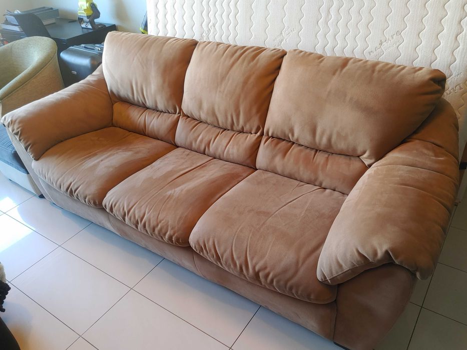 Sofa do salonu, nierozkładana.