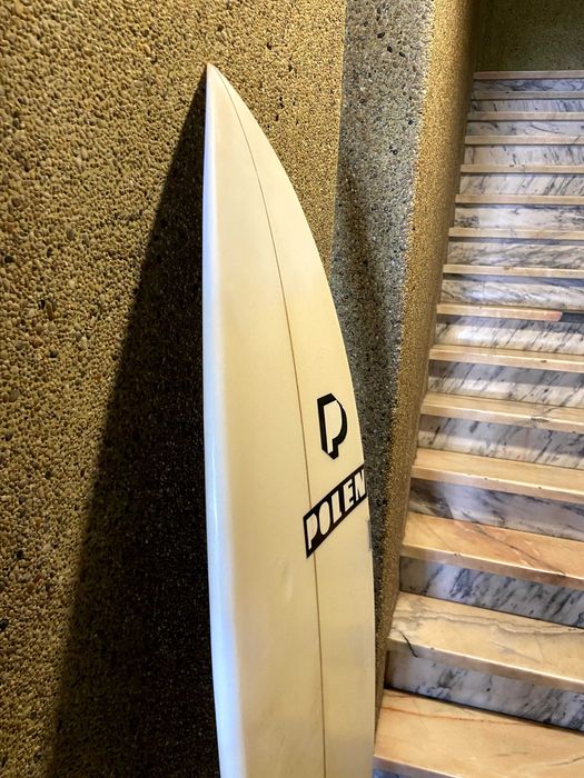 Prancha de surf Polen (modelo Tablet) 5.7 (usada mas em bom estado)