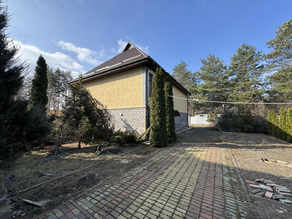 Продаж будинку в мальовничому місці біля Дніпра!