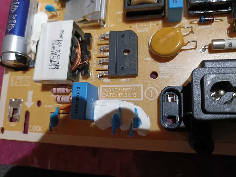 Fonte de alimentação Samsung UE43M5525AK