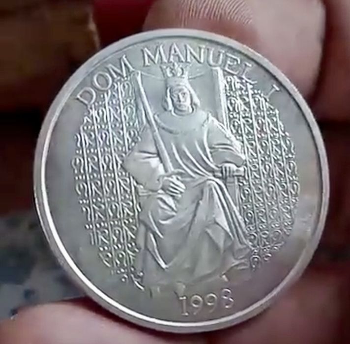 Moeda 1000 escudos prata