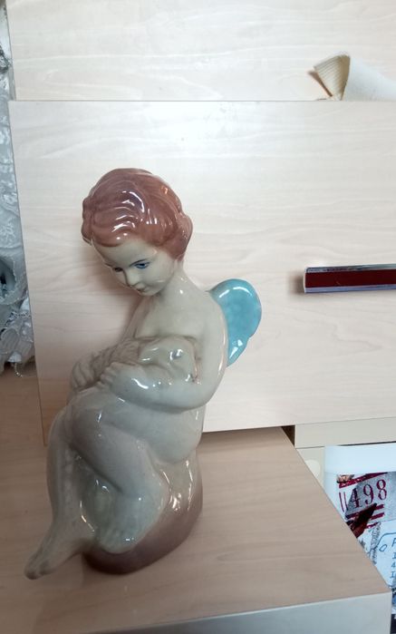 Велика фарфорова статуетка 18 см