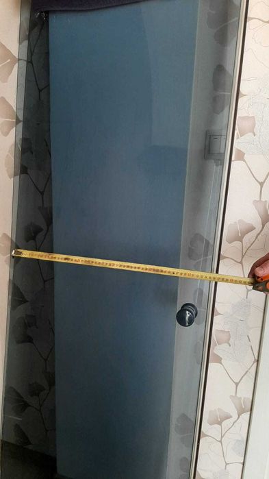 Скляні панелі для душевої кабіни