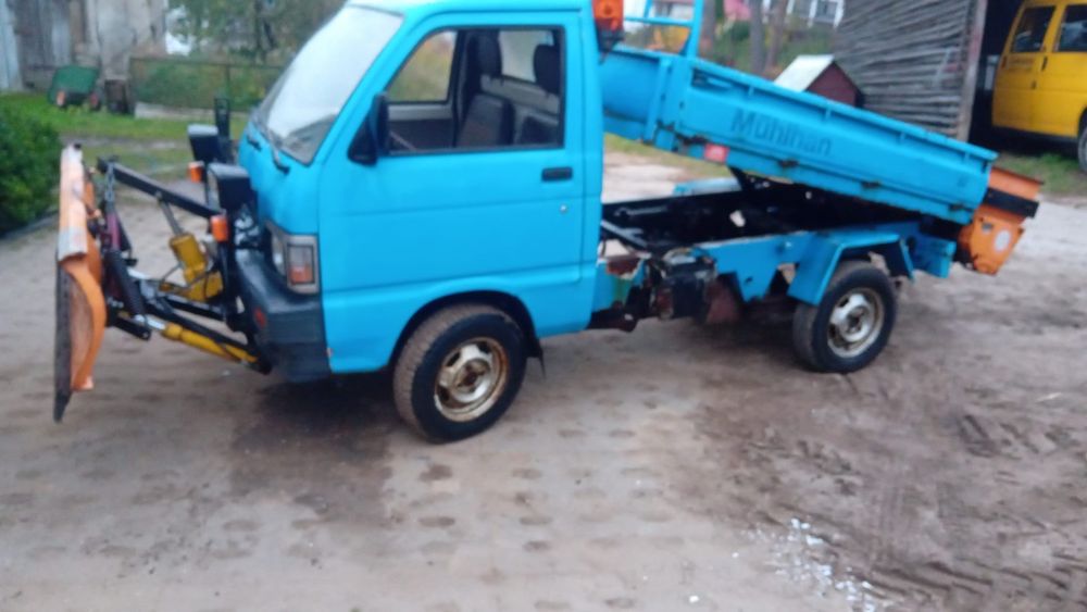 Piaggio Porter kiper wywrotka 4x4 pojazd komunalny,spycharka ,odśnieżarka