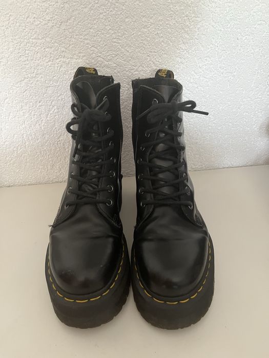 dr martens em bom estado- tamanho 39