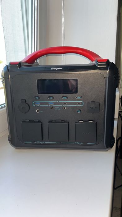зарядна станція ENERGIZER PPS1100W2F