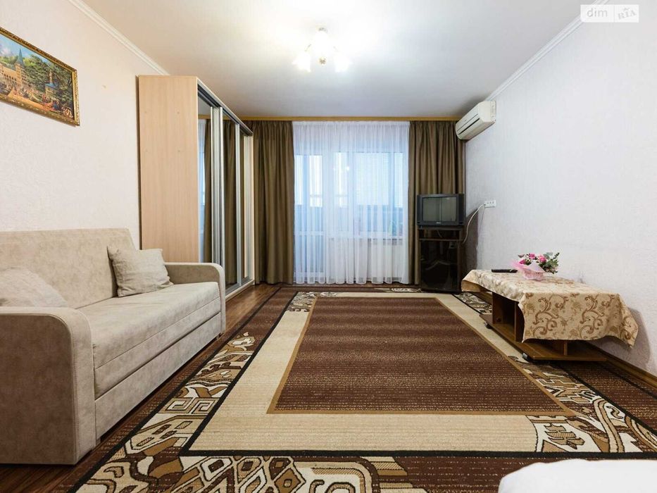 Берестейський проспект, 29 в Києві, КПІ, Охматдит